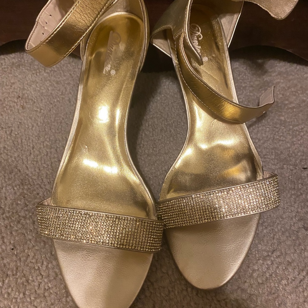 Gold sequence strap heel size 11 worn once